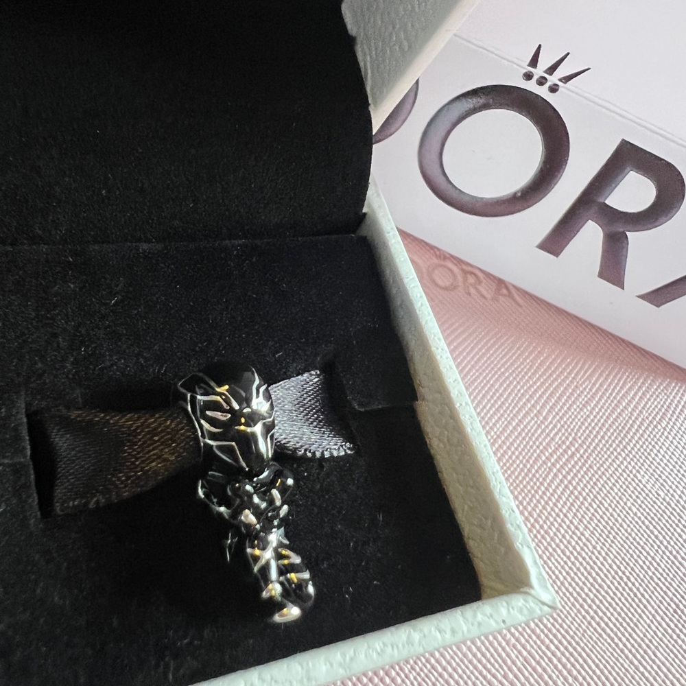 Authentic Pandora
